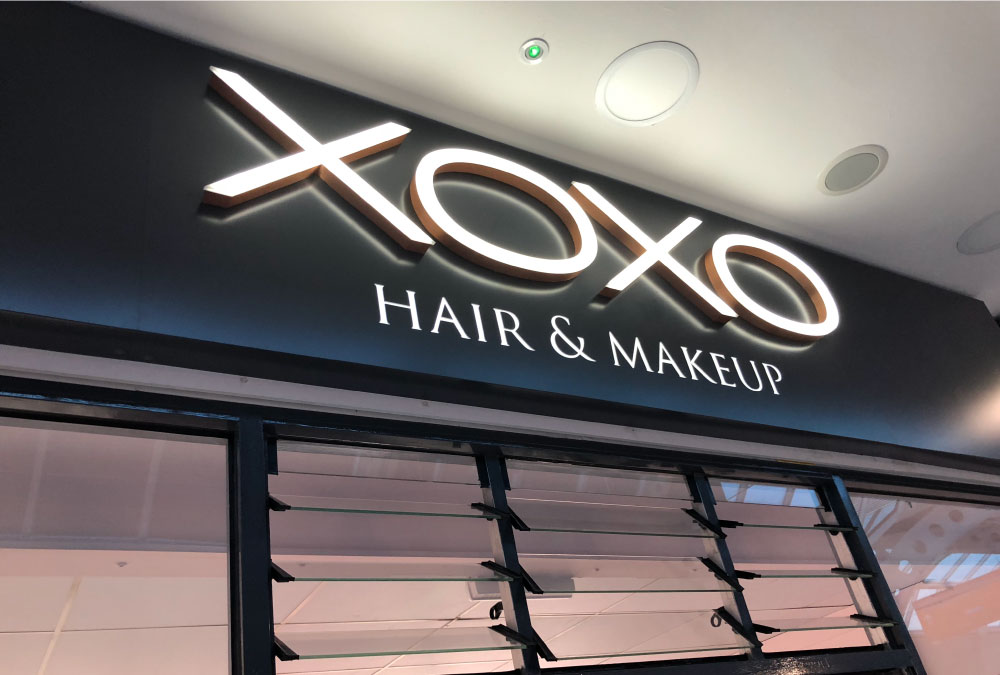 sign-makers-edinburgh-signs-glasgow-signs-dundee-signs-glasgow-signs-edinburgh-glasgow-xoxo-light-box-illuminated-sign-sign-makers-shop-signs-external-signs-dundee-aberdeen-edinburgh